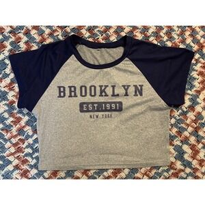 BROOKLYN Crop Top Tee‎ Shirt Ladies Large Unbranded But Cute Y2K